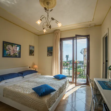 Bed and Breakfast Airport House Ρέτζιο ντι Καλάμπρια