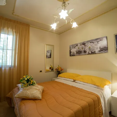 Airport House Bed and Breakfast Ρέτζιο ντι Καλάμπρια