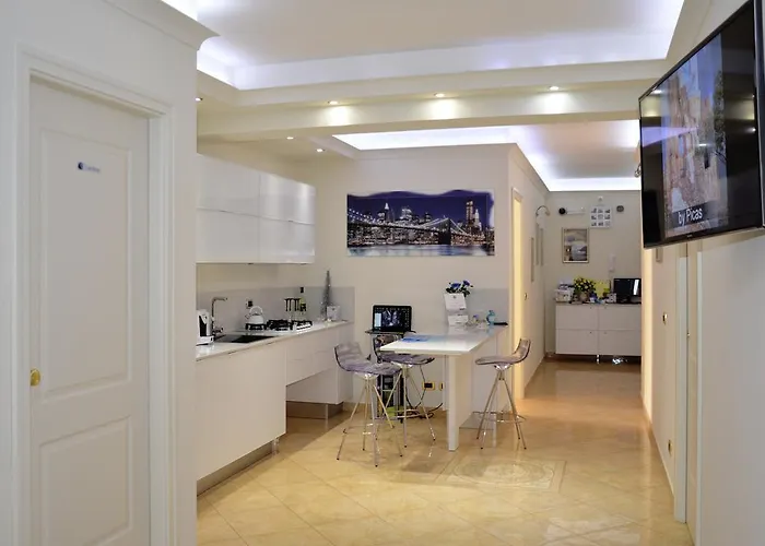 Airport House Oda ve Kahvaltı 4*