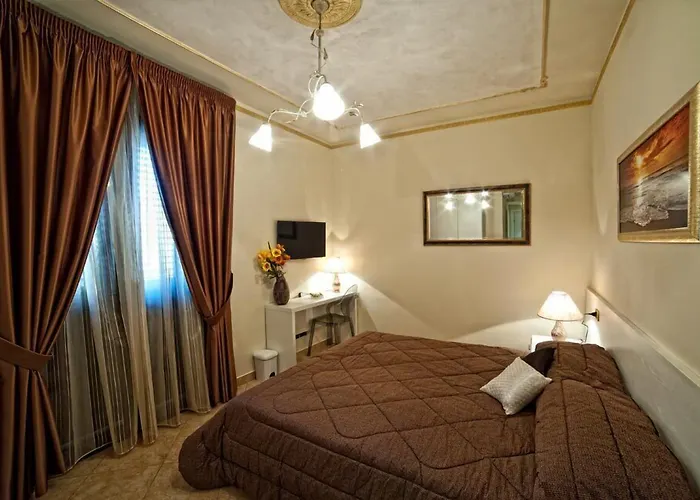 Airport House Oda ve Kahvaltı Reggio di Calabria