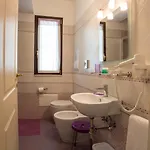Airport House Bed & Breakfast Reggio Calabria