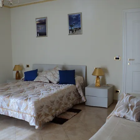 Airport House 4* Reggio di Calabria