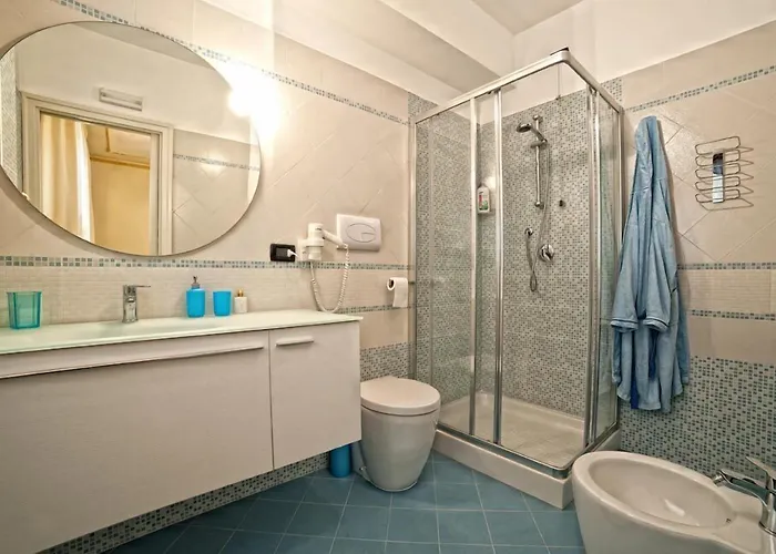 Airport House فندق مبيت وإفطار ريجّو دي كالابريا