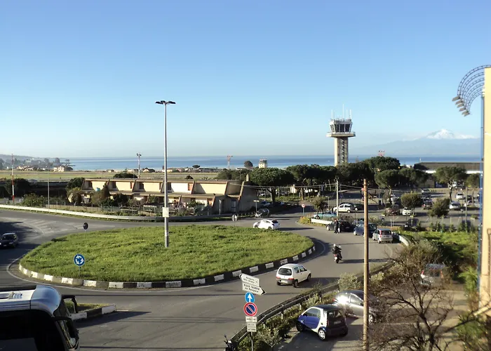 Airport House فندق مبيت وإفطار