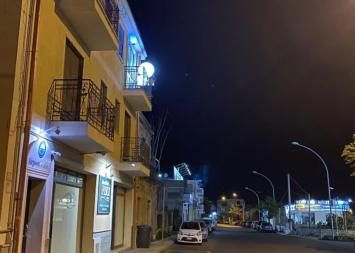 فندق مبيت وإفطار Airport House